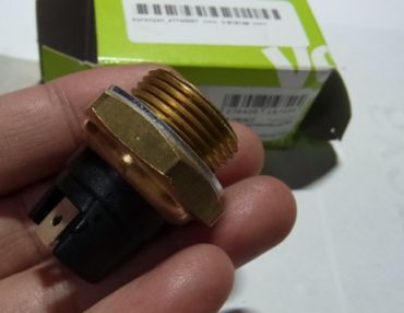 car/R0030218.jpg 14KB 