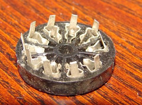 etc/10pinImage1.jpg 50KB 