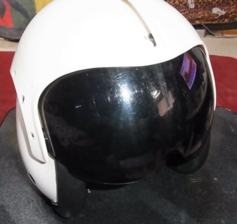 etc/33R0057772.jpg 24KB 