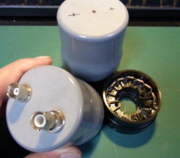 etc/R0012173.jpg 18KB 