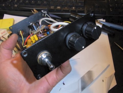 etc/R0014993.jpg 25KB 