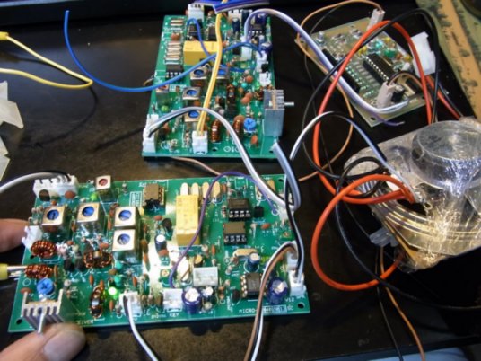 etc/R0015517.jpg 63KB 