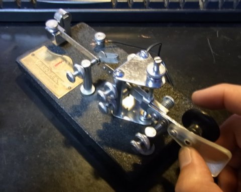 etc/R0017859.jpg 33KB 