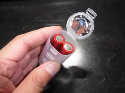 etc/R0040685.jpg 21KB 