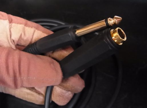 etc/R0050045.jpg 19KB 