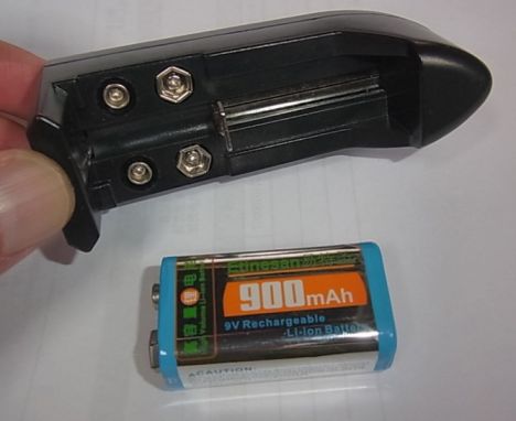 etc/R0051577.jpg 21KB 