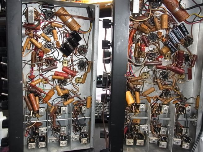 etc/R0052747.jpg 83KB 