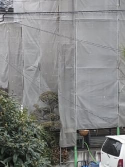 etc/R0054823.jpg 16KB 