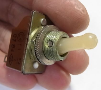 etc/R0055936.jpg 18KB 