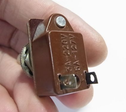 etc/R0055937.jpg 18KB 