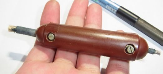 etc/R0057705.jpg 16KB 