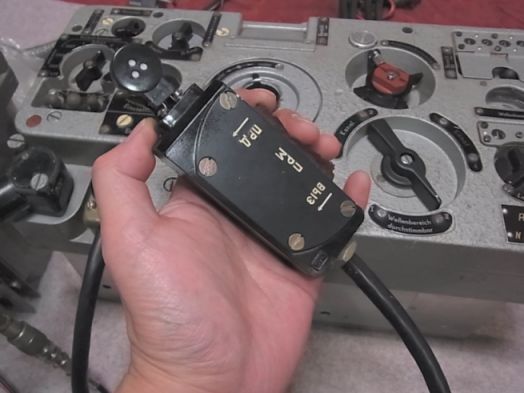 etc/webR0055120.jpg 32KB 