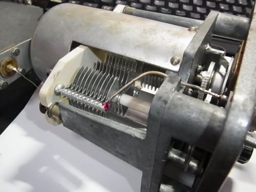 etc/webR0055703.jpg 33KB 