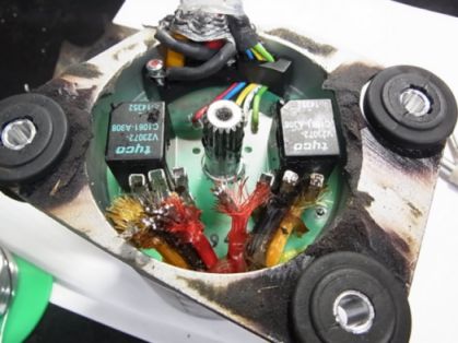 etc/webR0055885.jpg 28KB 