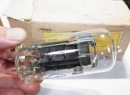 etc/webR0056116.jpg 20KB 