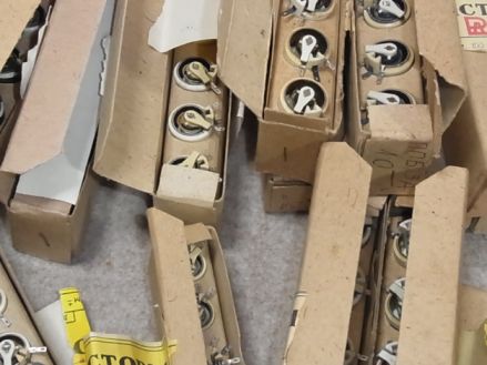 etc/webRimg7045.jpg 29KB 