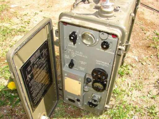 mil_items/DSC09430.jpg 61KB 