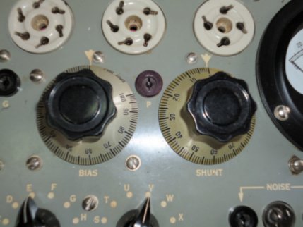 mil_items/P1040862.jpg 26KB 