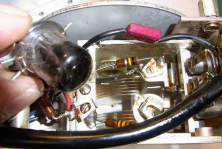 mil_items/R0010267.jpg 35KB 