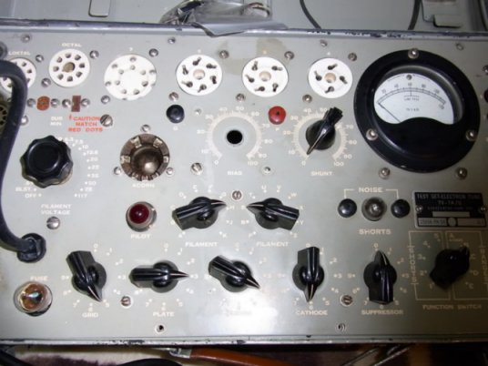 mil_items/R0010501.jpg 43KB 