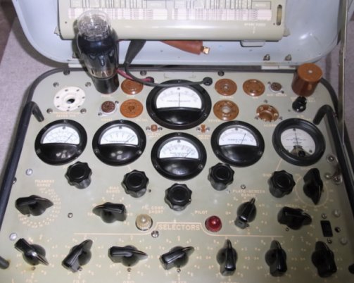 mil_items/R0010512.jpg 44KB 