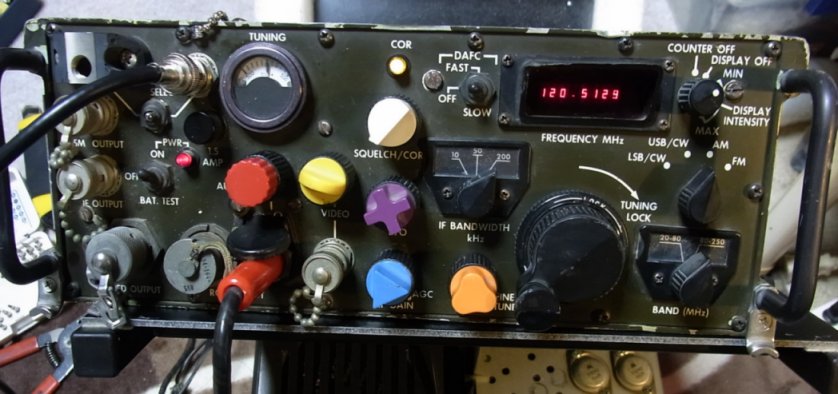 mil_items/R0014415.jpg 75KB 