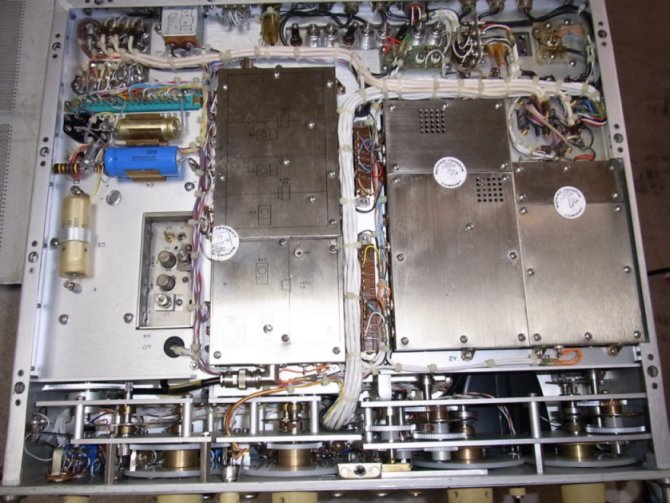 mil_items/R0014463.jpg 83KB 