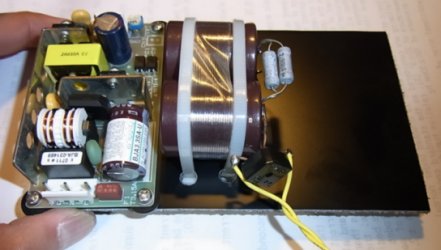 mil_items/R0017726.jpg 24KB 