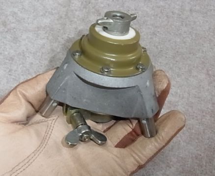 mil_items/Rimg1167.jpg 25KB 