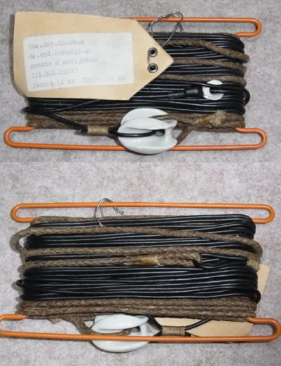 mil_items/lw_ant1.jpg 44KB 