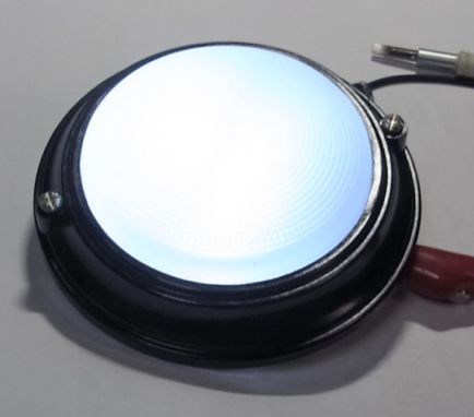 etc_1/R0058720.jpg 16KB 