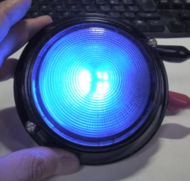 etc_1/R0058723.jpg 22KB 