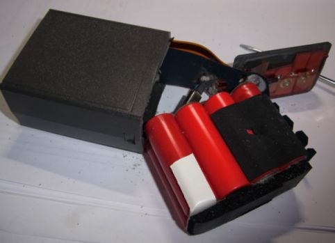 etc_1/R0059490.jpg 19KB 