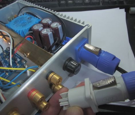 etc_1/R0060909.jpg 29KB 