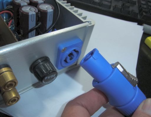 etc_1/R0060911.jpg 25KB 