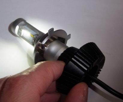 etc_1/car_1/R0058729.jpg 14KB 