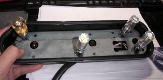 etc_1/car_1/R0059282.jpg 21KB 