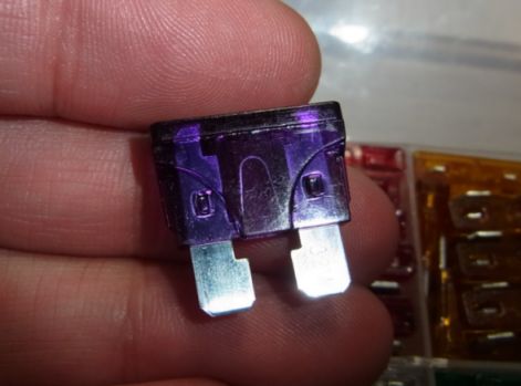 etc_1/car_1/R0059286.jpg 21KB 