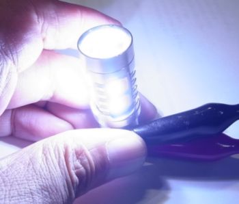 etc_1/car_1/R0059403.jpg 14KB 