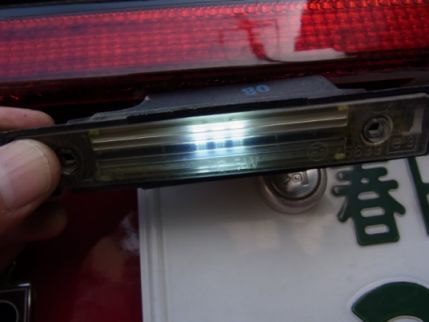 etc_1/car_1/R0059424.jpg 18KB 