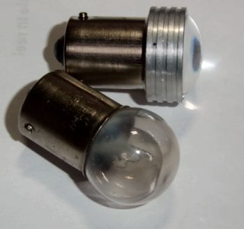 etc_1/car_1/R0059583.jpg 14KB 