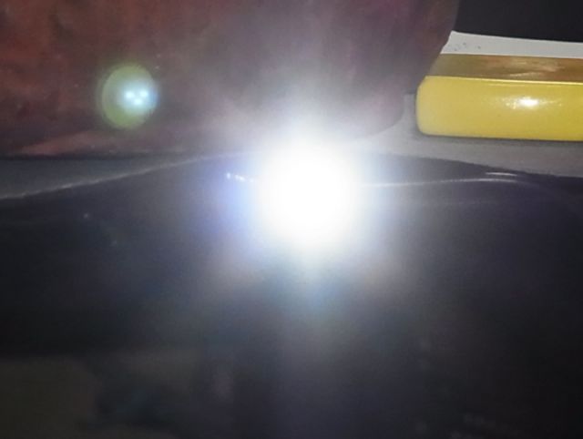 etc_1/car_1/R0060169.jpg 20KB 