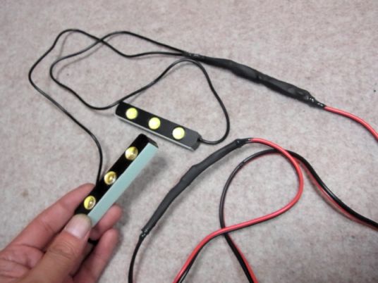 etc_1/car_1/R0060276.jpg 35KB 