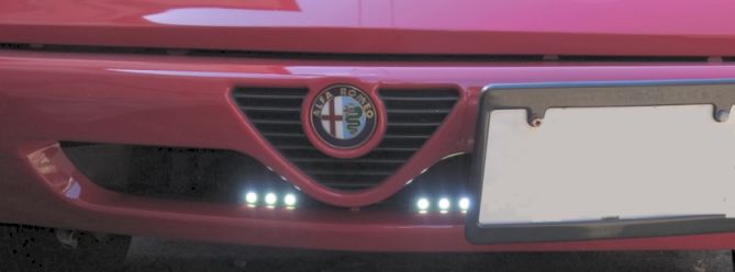 etc_1/car_1/R0060297.jpg 18KB 