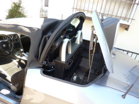 etc_1/car_1/webP1060635.jpg 38KB 