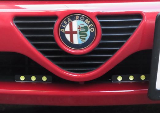 etc_1/car_1/webR0060288.jpg 26KB 