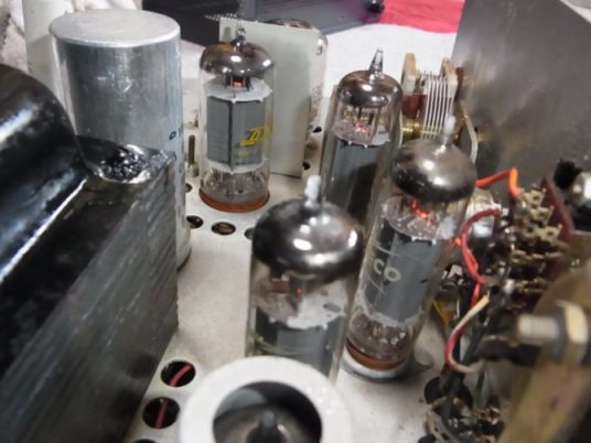 etc_1/webR0060315.jpg 35KB 